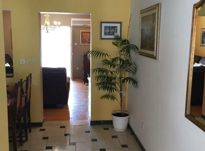 Appartement Jakov *
