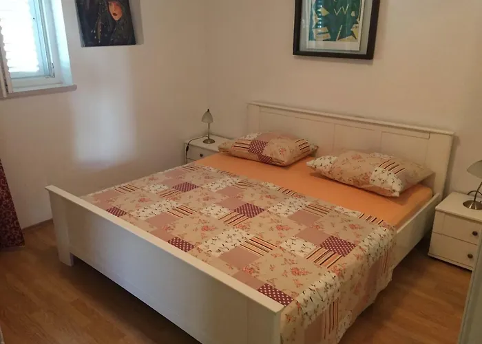 Jakov * Podgora (Split-Dalmatia)